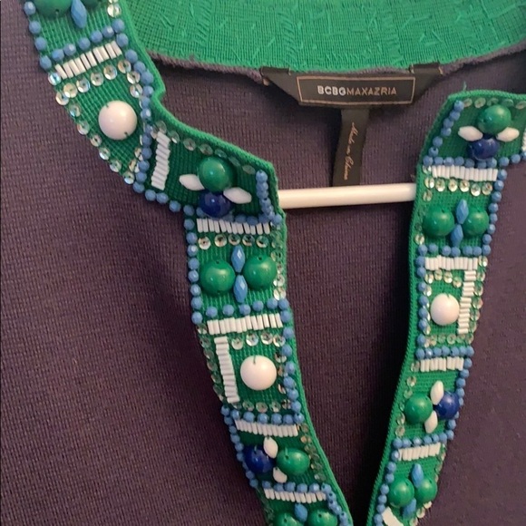 BCBG Color Block Tunic With Beaded Collar - Picture 8 of 11